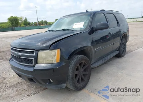 2007 Chevrolet Tahoe Lt z USA, uszkodzony, nr VIN 1GNFC130X7R272734